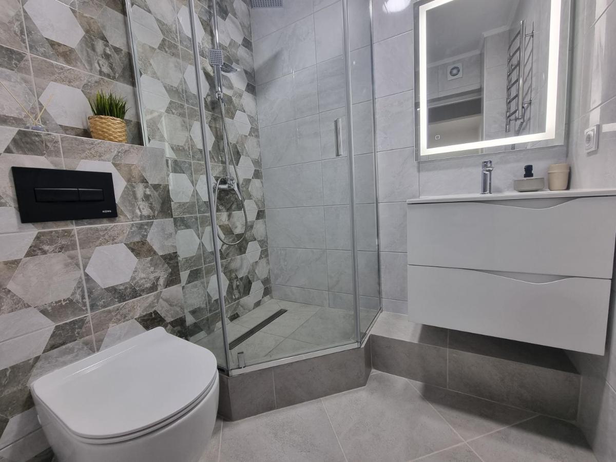 Negruzzi Bd, One Bedroom Apartment キシナウ エクステリア 写真